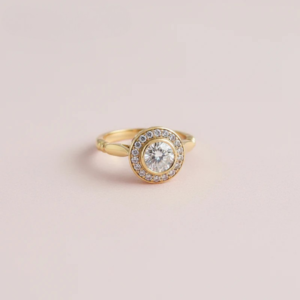 Angie - Timeless Sparkle Ring