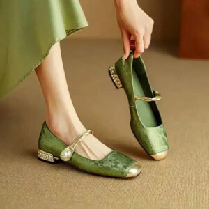 Klea - Classic Mary Janes