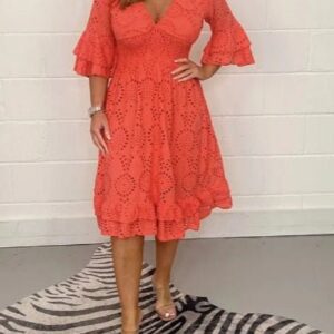 Alva - Elegant Lace Dress