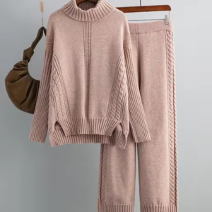 Adriana - Cozy Turtleneck Set