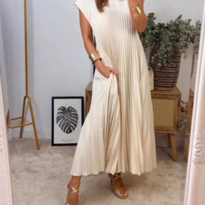 Necca - Elegant Pleated Dress
