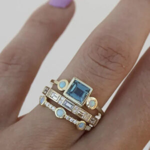 Viola - Stylish Ring